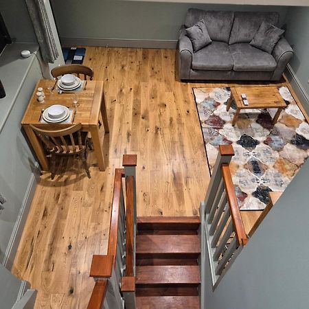 Charming 1 Bed Peak District Barn Conversion Foolow 外观 照片
