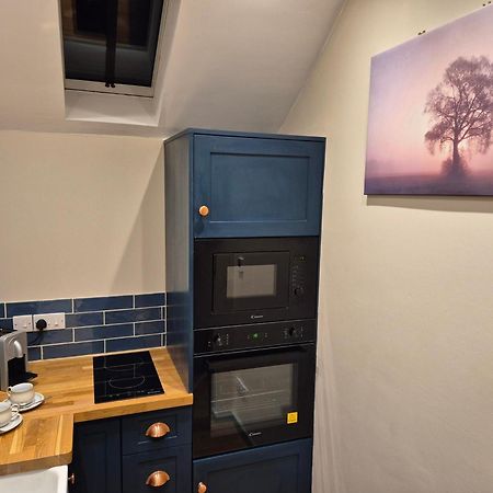 Charming 1 Bed Peak District Barn Conversion Foolow 外观 照片