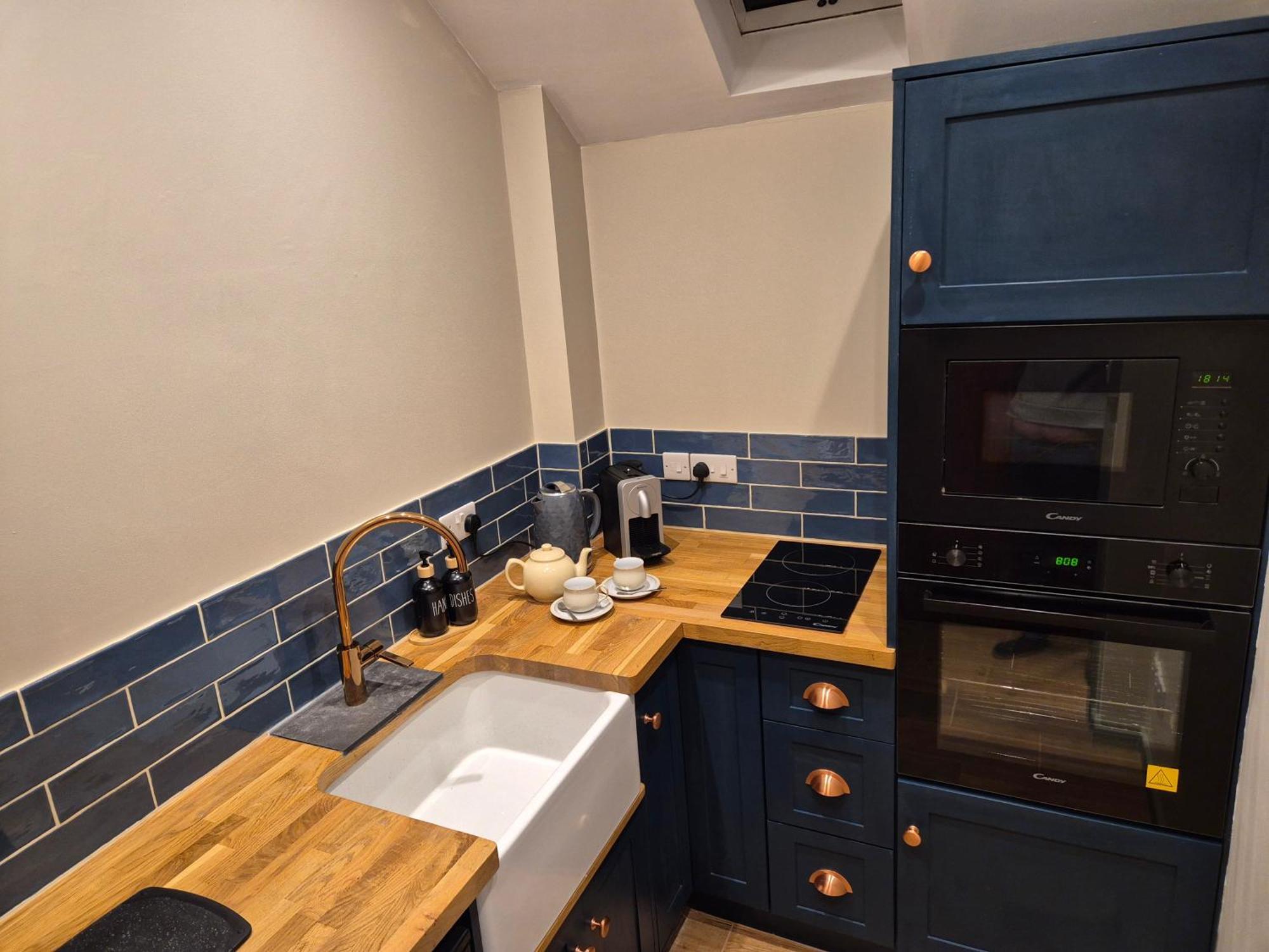 Charming 1 Bed Peak District Barn Conversion Foolow 外观 照片