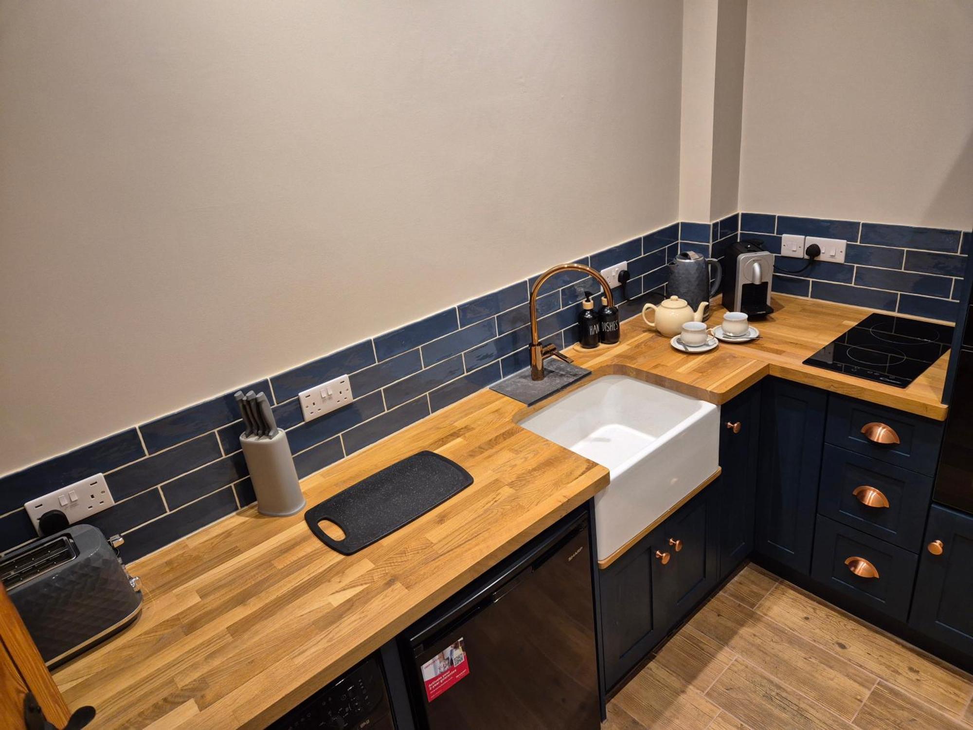 Charming 1 Bed Peak District Barn Conversion Foolow 外观 照片