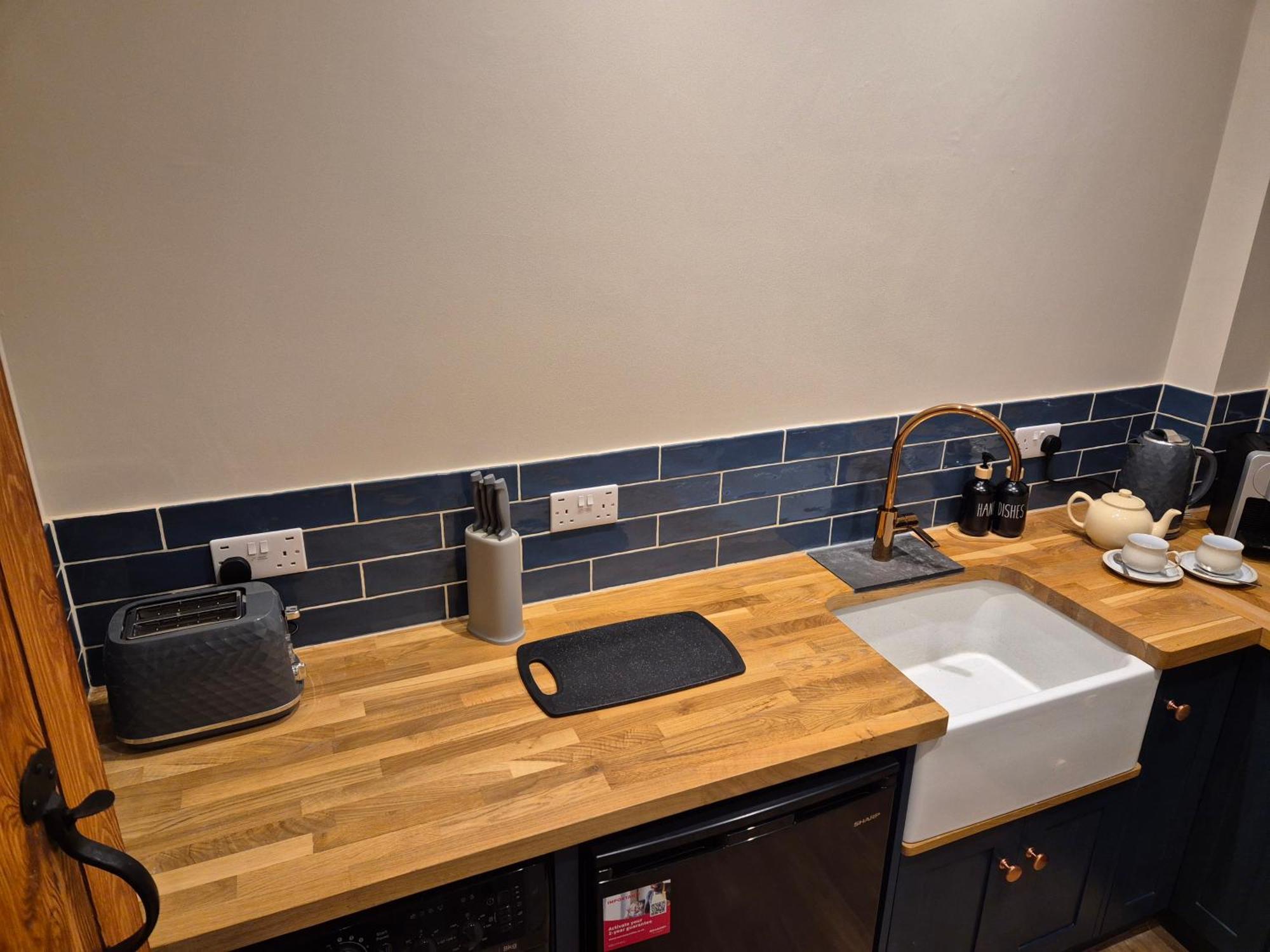 Charming 1 Bed Peak District Barn Conversion Foolow 外观 照片
