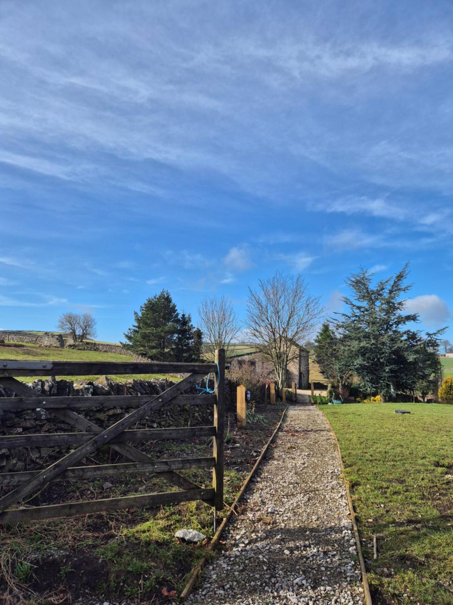 Charming 1 Bed Peak District Barn Conversion Foolow 外观 照片
